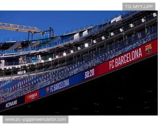 诺坎普翻新后首场欧冠,巴萨球迷满怀期待 诺坎普翻新后首场欧冠,巴萨球迷满怀期待